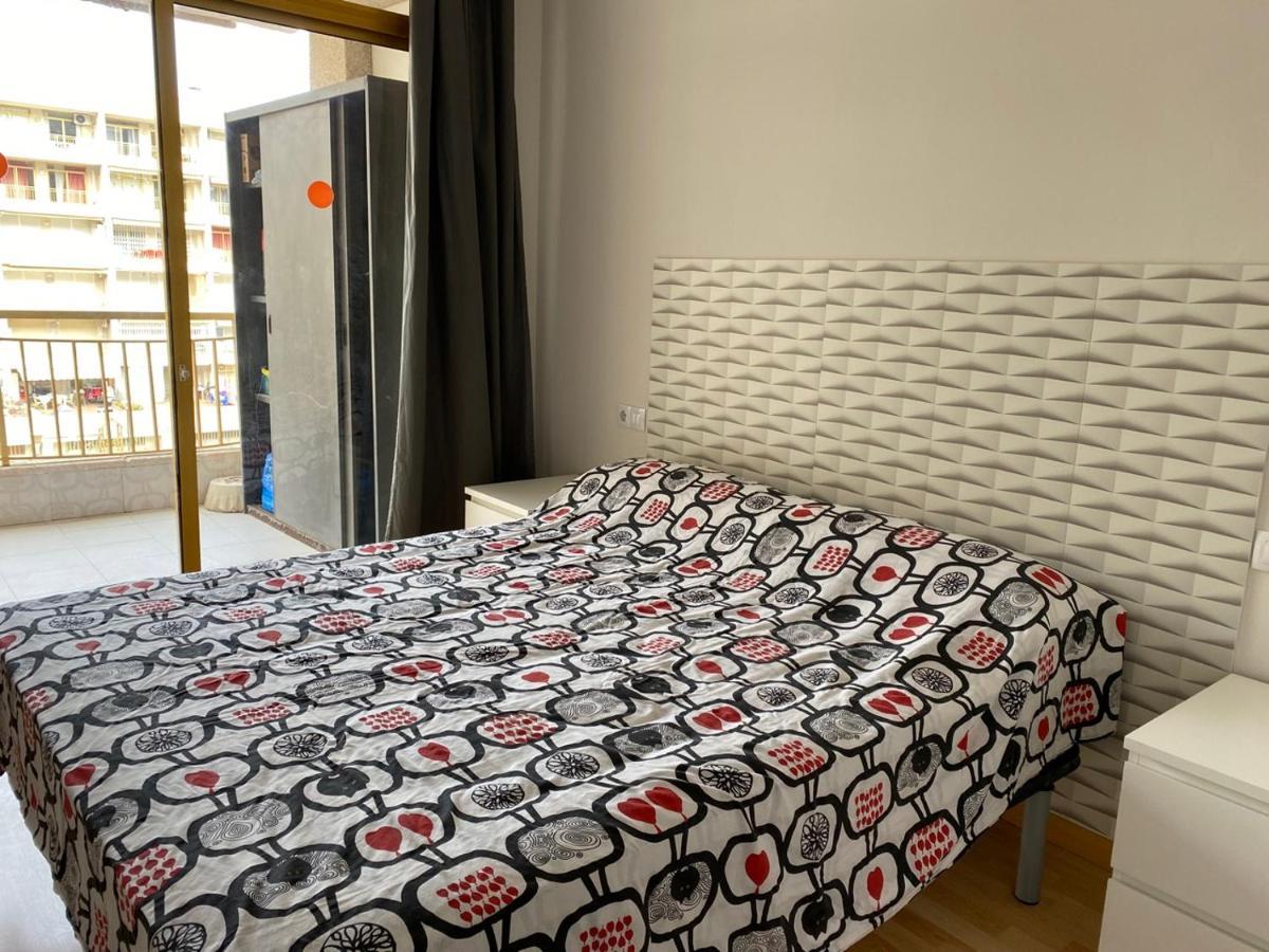 Apartamento Салоу Экстерьер фото