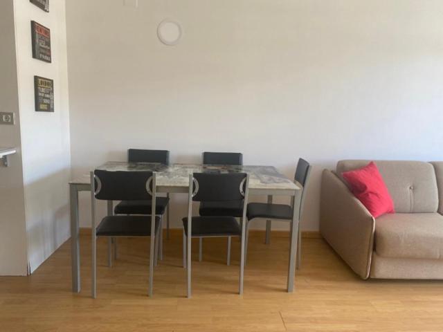 Apartamento Салоу Экстерьер фото